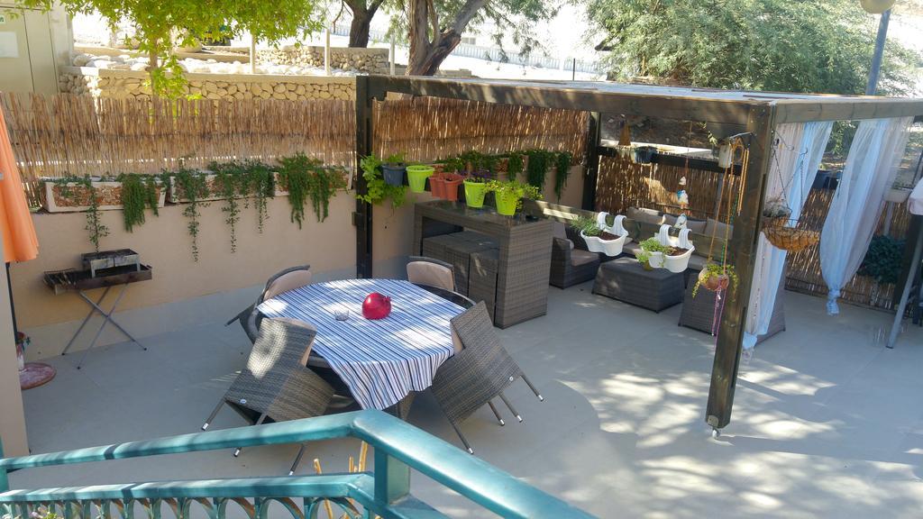 Martini Dead Sea Villa Neve Zohar Dış mekan fotoğraf